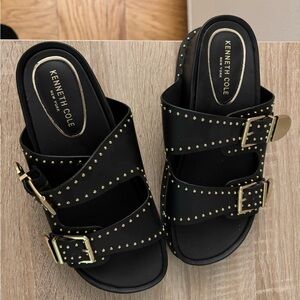 Kenneth Cole Black Gradie Sandals